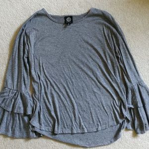 Bobeau Medium wrist flutter sleeve top
